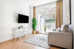 SOROLLA APARTMENTS CENTRAL Station